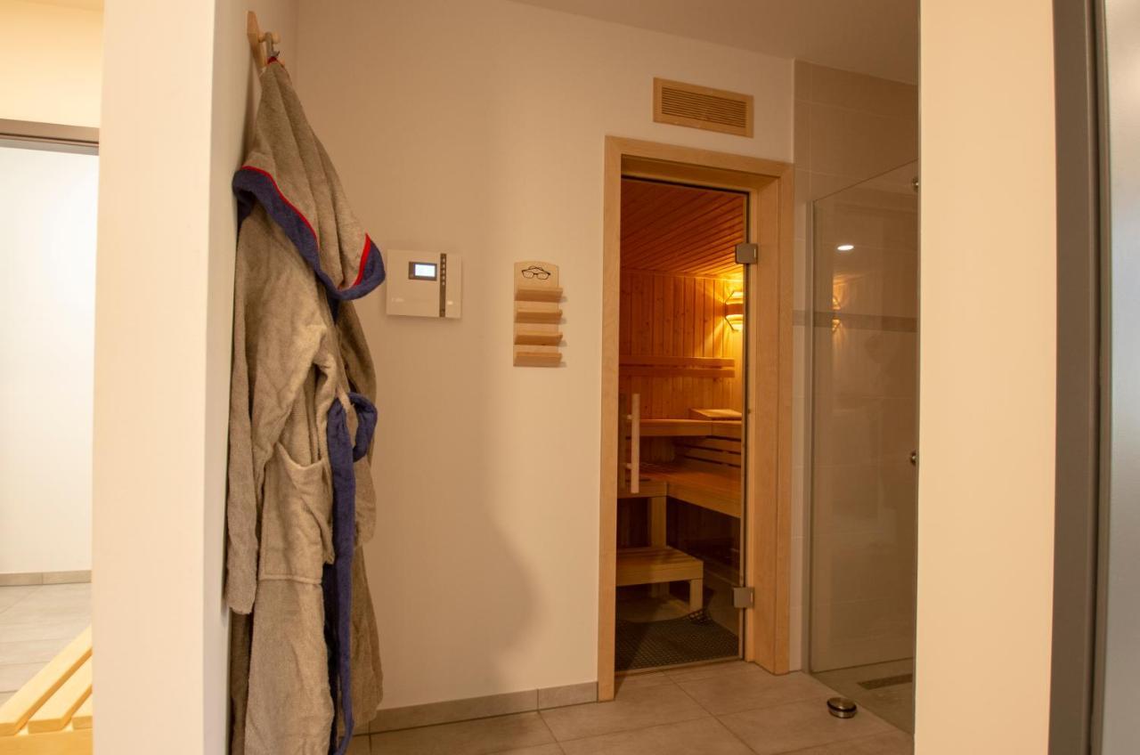 Albert-Inn-Glowe - Barrierefrei & 3 Schlafzimmer & Coworking & Strandkorb-Saisonal & Sauna Im Haus & Fahrraeder Екстериор снимка